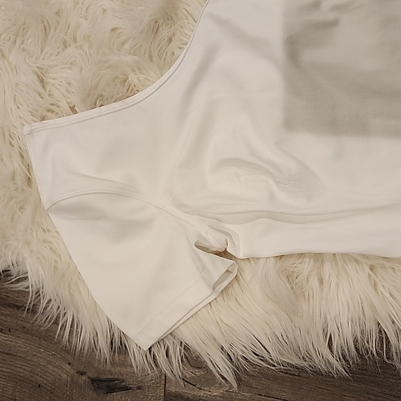 Lululemon Align Crop Tee - Picture 3 of 5